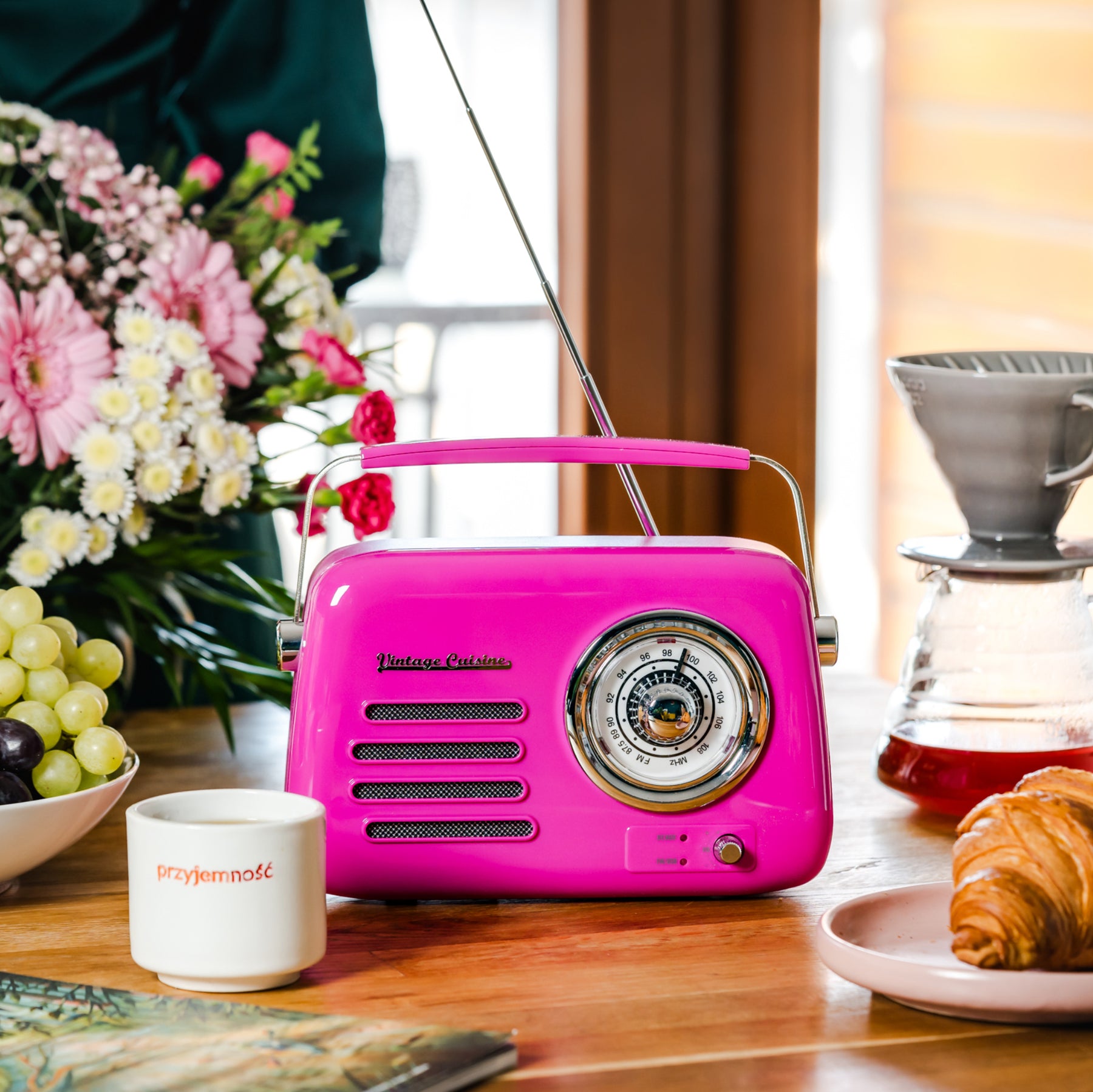 Retro radio with Bluetooth speaker Vintage Cuisine - summer colors - glossy